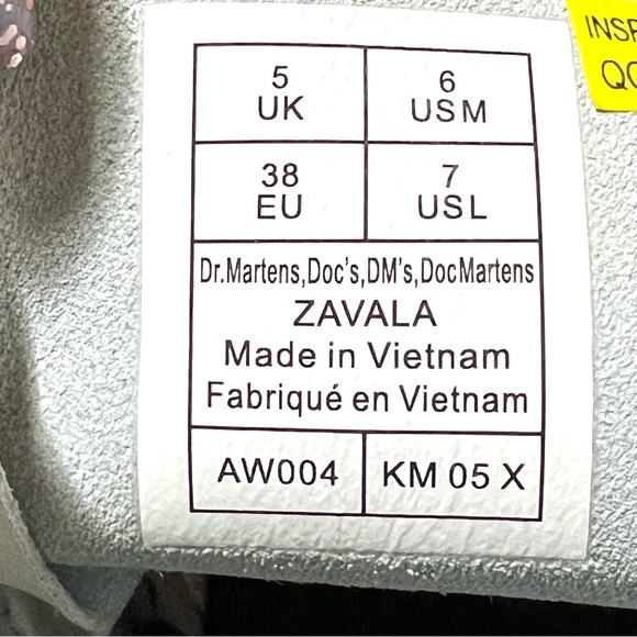 Dr Martens Zavala Combat Boots - Picture 8 of 9